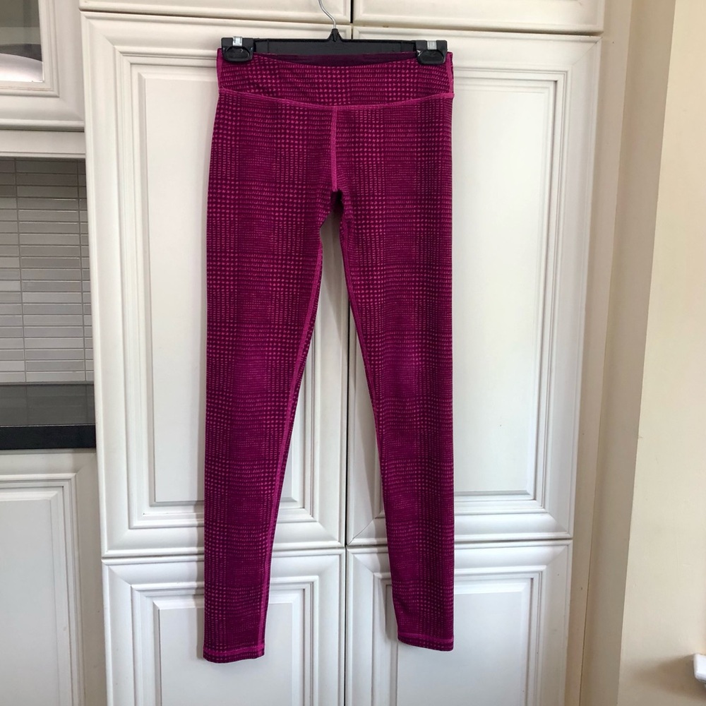 Ivivva by Lululemon girls print leggings